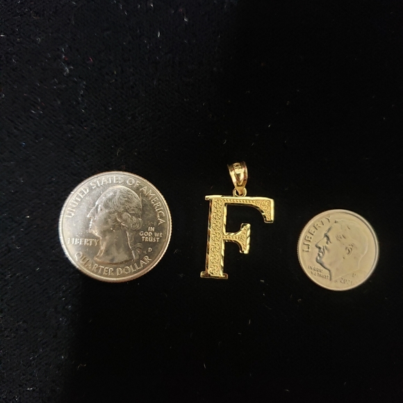 10kt Gold Letter F Pendant - Picture 2 of 11